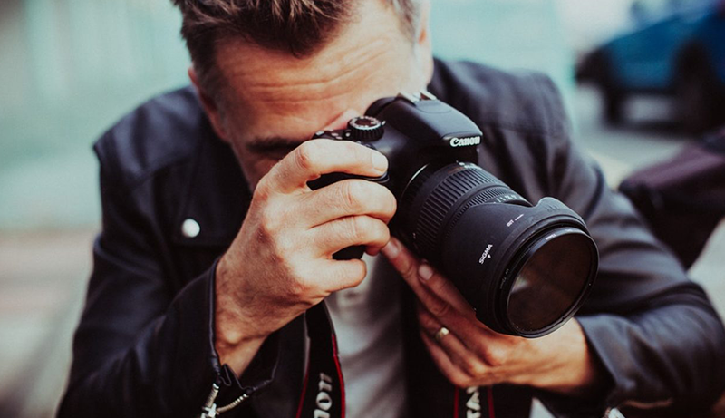 Best Cameras for Graphic Designers