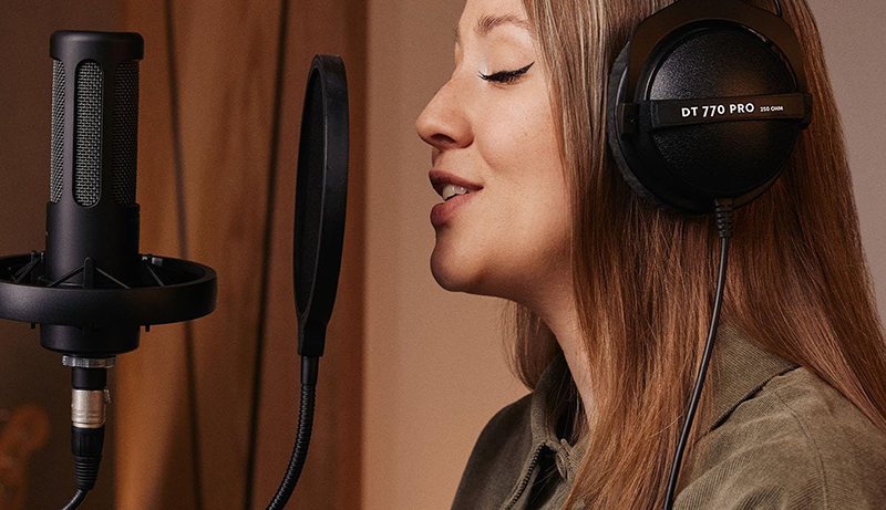 Best Headphones for Recording Vocals of 2025