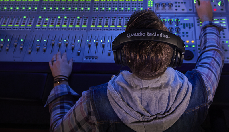 Best Studio Headphones for Recording 2025